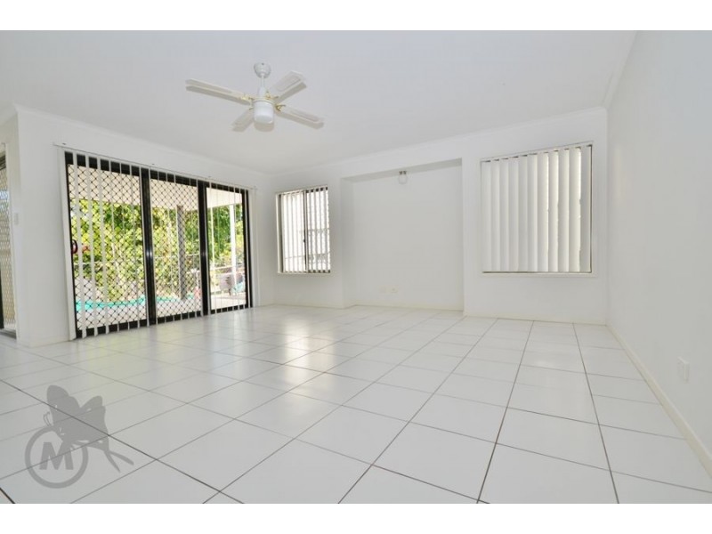 8 Rolleston, Keperra QLD 4054