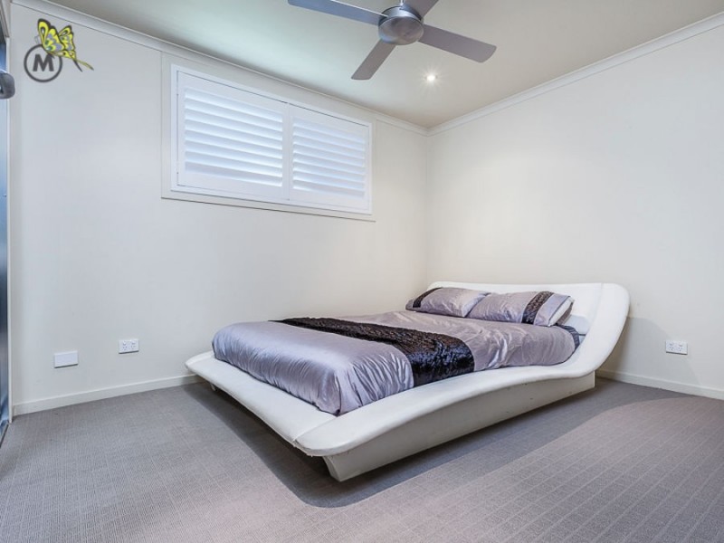 18 Borgnine Street, Mcdowall QLD 4053