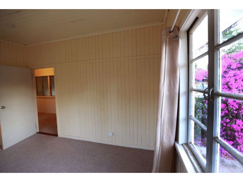 18 Russell Street, Roma QLD 4455