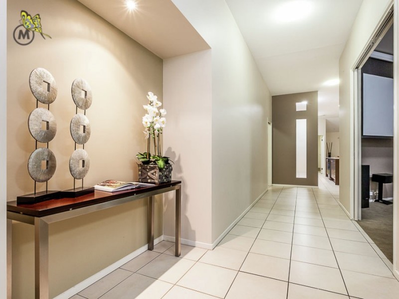 12 Lyell Crescent, Mcdowall QLD 4053