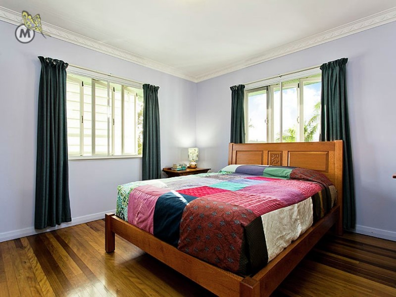 26 Eastbourne Street, Chermside West QLD 4032
