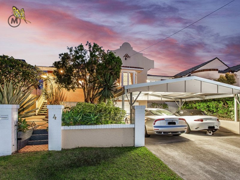 4 Wood Street, Kedron QLD 4031