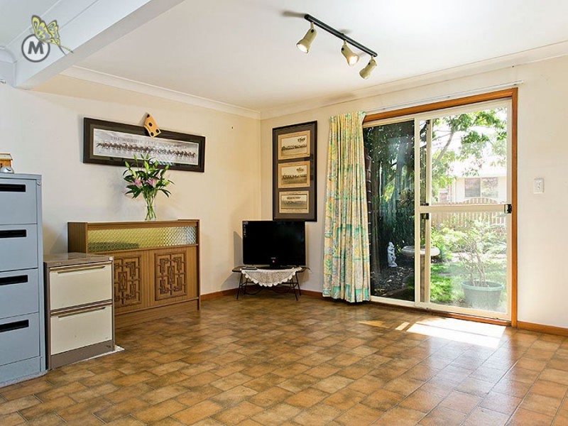 11 Karloff drive, Stafford Heights QLD 4053