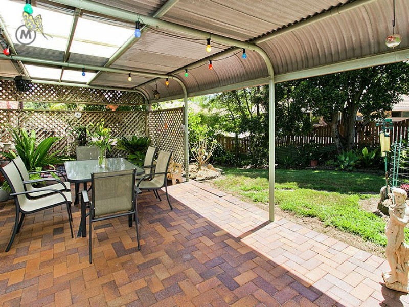 11 Karloff drive, Stafford Heights QLD 4053