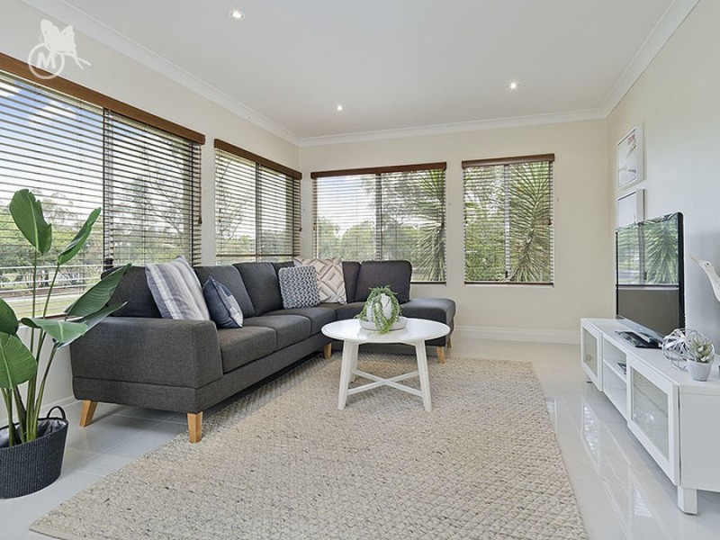 29 Costello Place, Stafford Heights QLD 4053