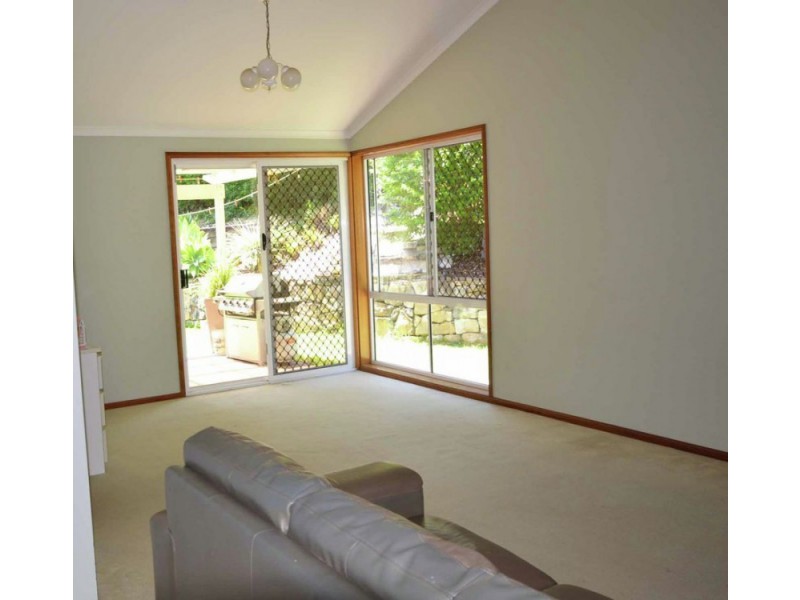 4 Middlemiss Street, Everton Park QLD 4053