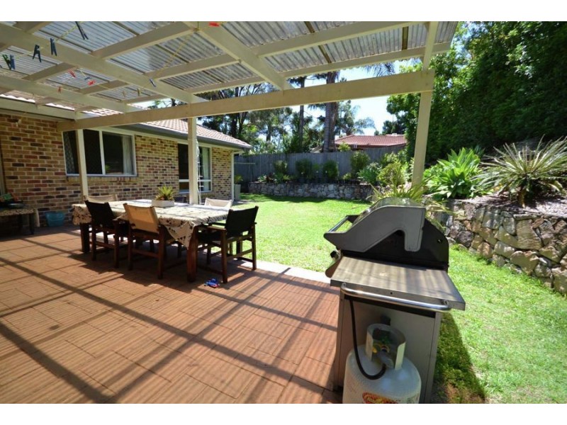 4 Middlemiss Street, Everton Park QLD 4053