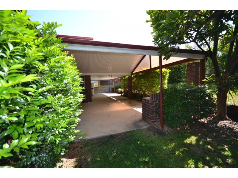 23 Fairhaven Street, Bridgeman Downs QLD 4035