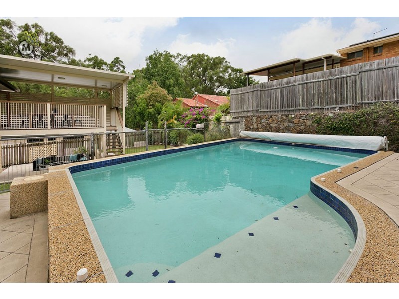 4 Astaire Place, Mcdowall QLD 4053