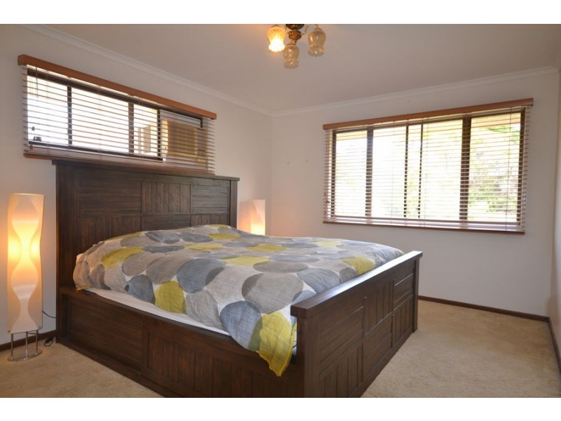 1 Ekland Court, Mcdowall QLD 4053