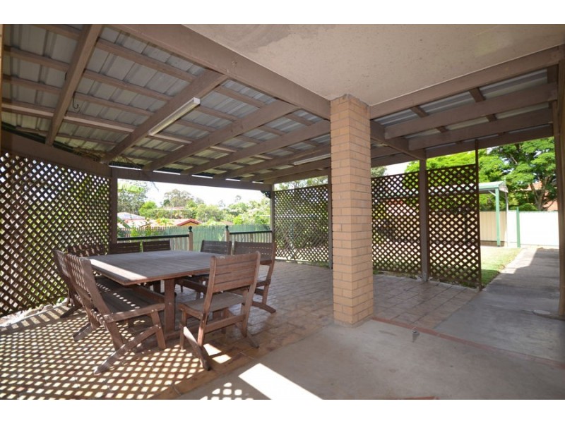 1 Ekland Court, Mcdowall QLD 4053