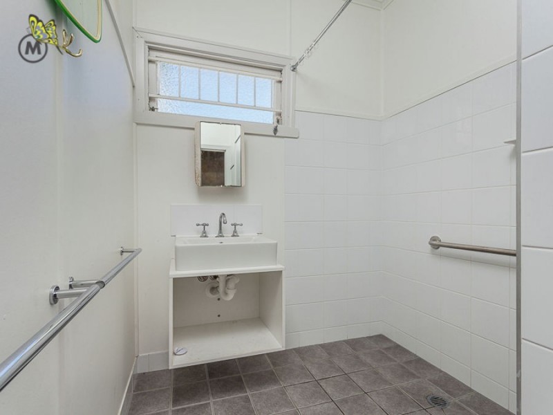 33 Lone Pine street, Enoggera QLD 4051