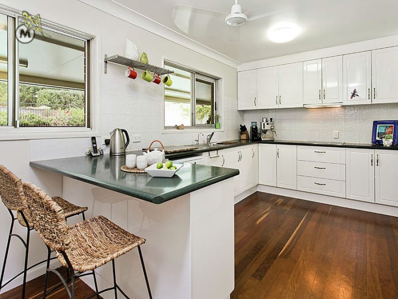 7 Lawrence Rd, Chermside West QLD 4032