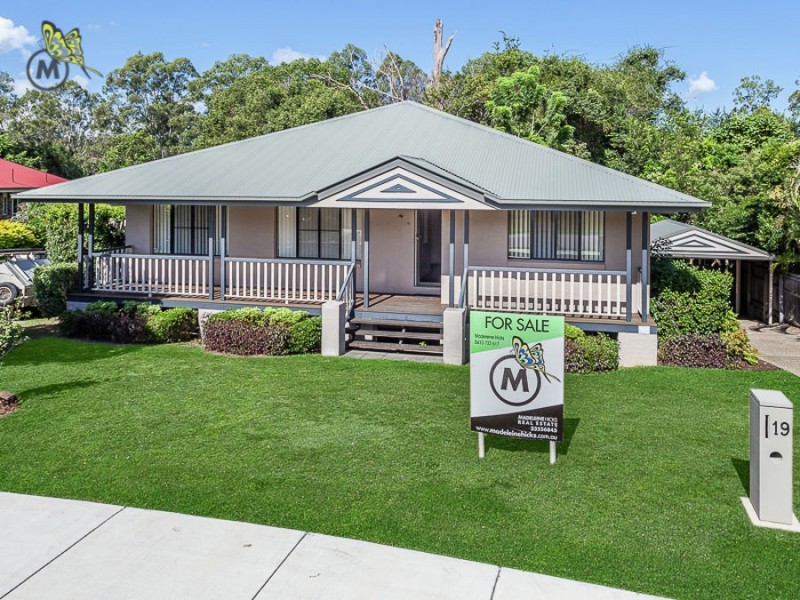 19 Silkyoak Way, Albany Creek QLD 4035
