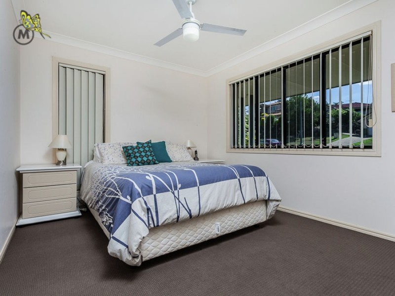 19 Silkyoak Way, Albany Creek QLD 4035