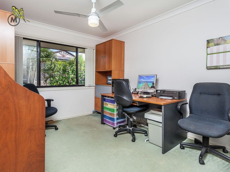 19 Silkyoak Way, Albany Creek QLD 4035