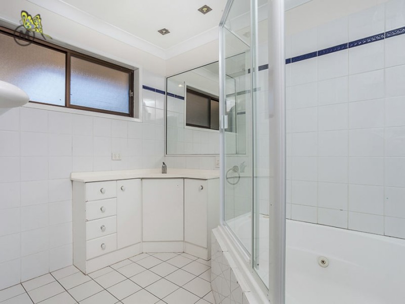 8 Goldwyn Street, Mcdowall QLD 4053