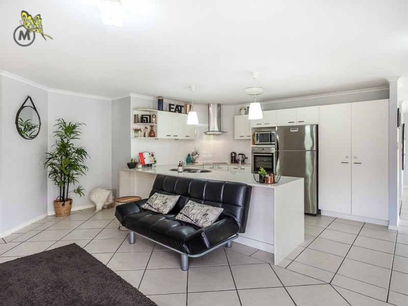 167 Saraband Drive, Eatons Hill QLD 4037