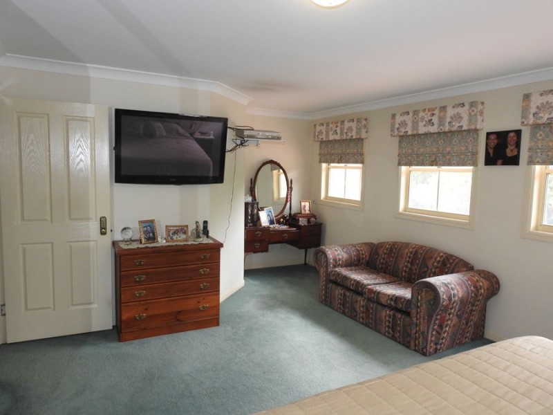 2 Minnelli Place, Mcdowall QLD 4053