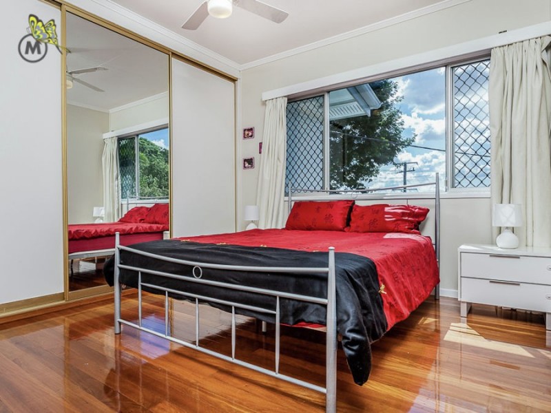 30 Maryland St, Stafford Heights QLD 4053