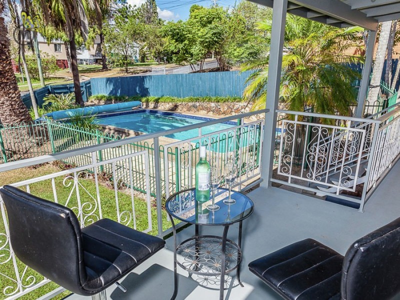 30 Maryland St, Stafford Heights QLD 4053