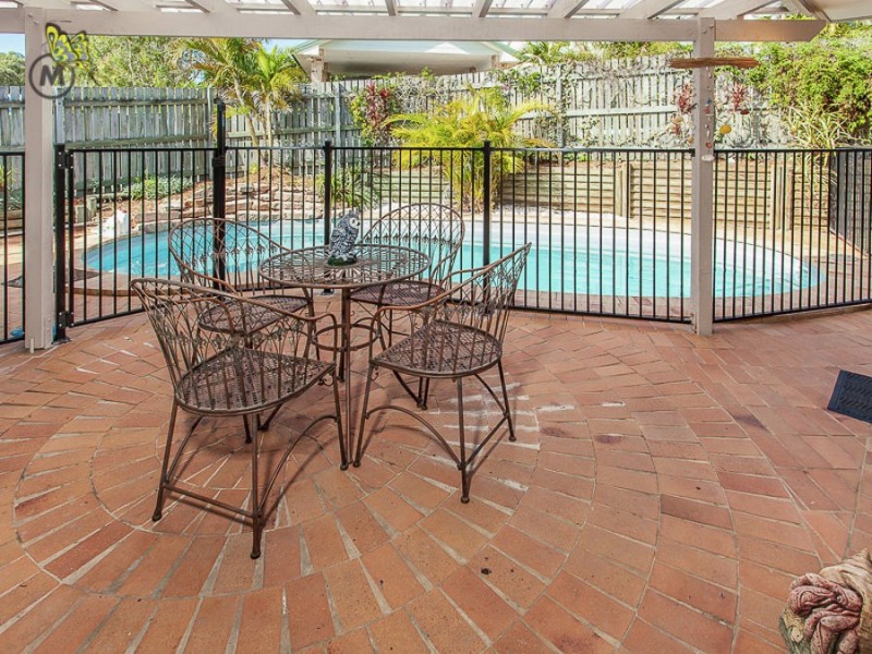 12 Hoskins Close, Mcdowall QLD 4053