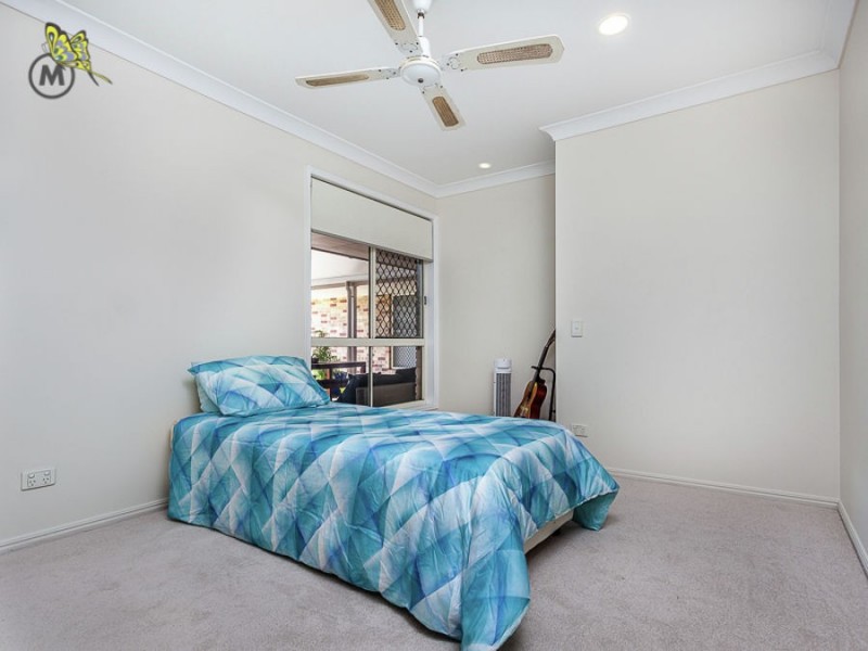 12 Hoskins Close, Mcdowall QLD 4053