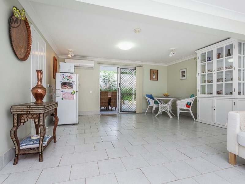 2 Hoffman Street, Mcdowall QLD 4053
