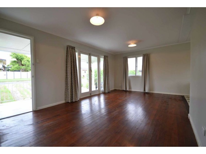 20 Sloane Street, Stafford Heights QLD 4053