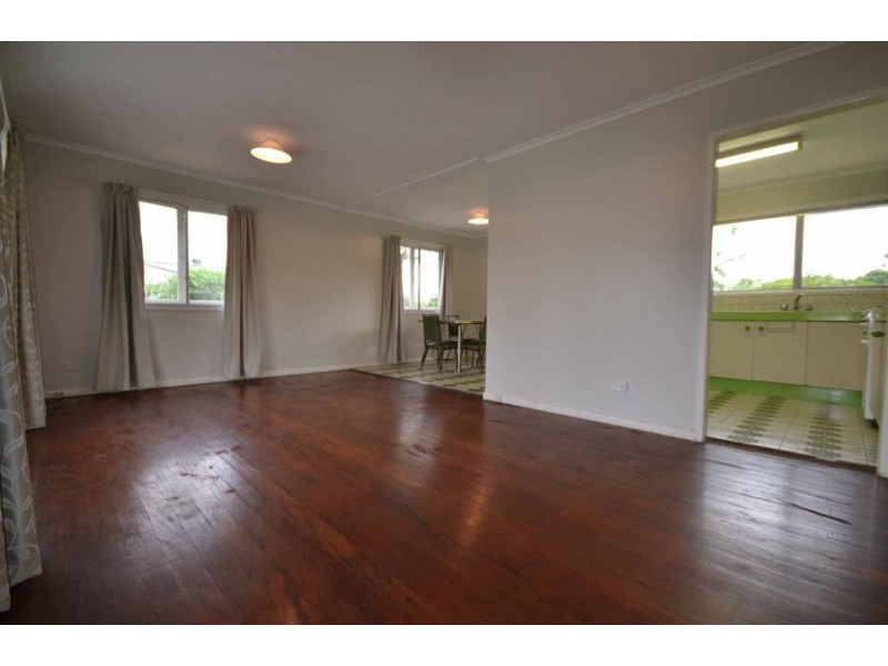 20 Sloane Street, Stafford Heights QLD 4053