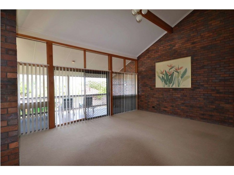 6 Gerry Street, Stafford Heights QLD 4053