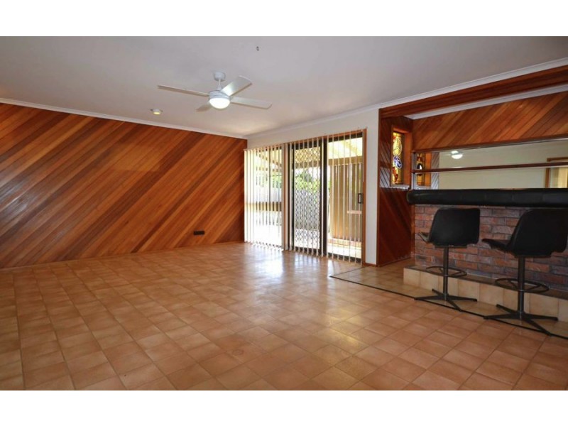 6 Gerry Street, Stafford Heights QLD 4053