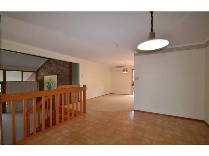 6 Gerry Street, Stafford Heights QLD 4053