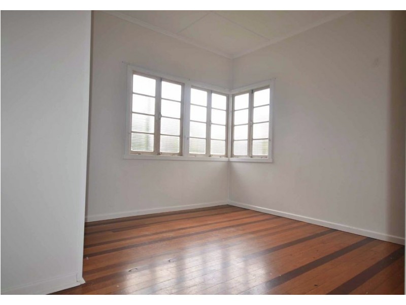 159 Samsonvale Road, Strathpine QLD 4500