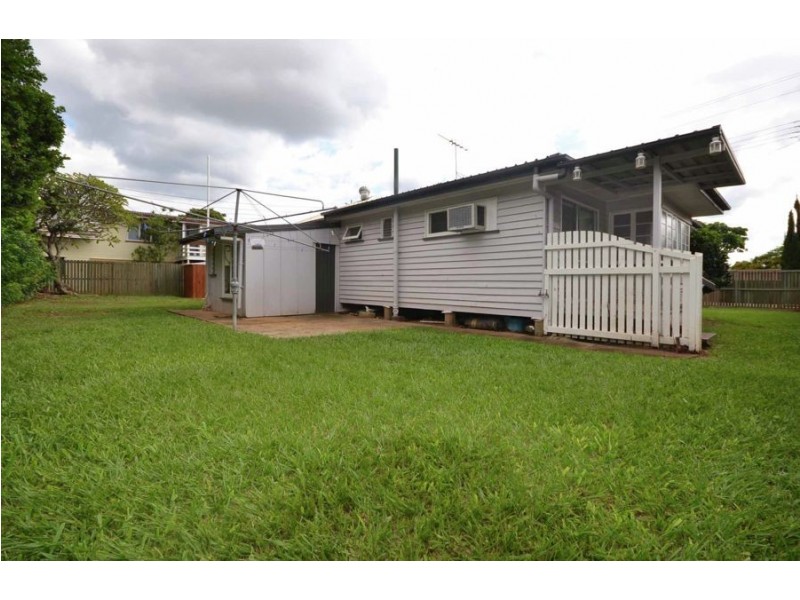 159 Samsonvale Road, Strathpine QLD 4500