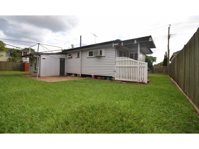 159 Samsonvale Road, Strathpine QLD 4500