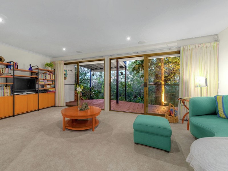 2 Kankool St, Stafford QLD 4053