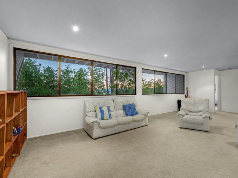 2 Kankool St, Stafford QLD 4053