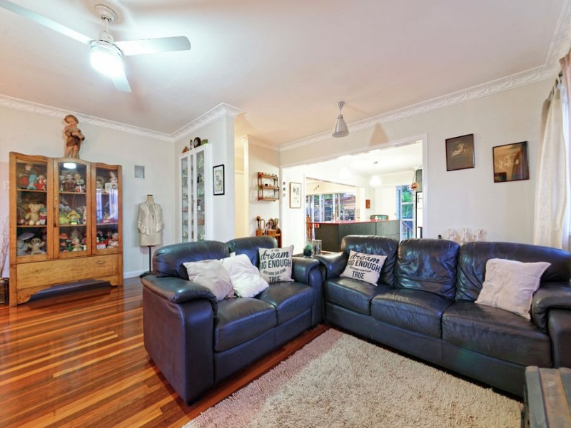 17 Greenhill Street, Everton Park QLD 4053