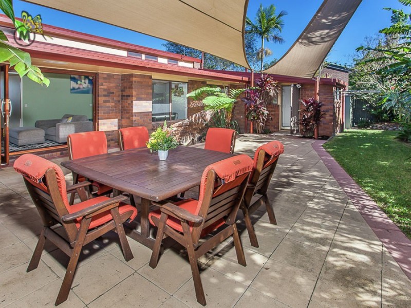 11 Walpole St, Mcdowall QLD 4053