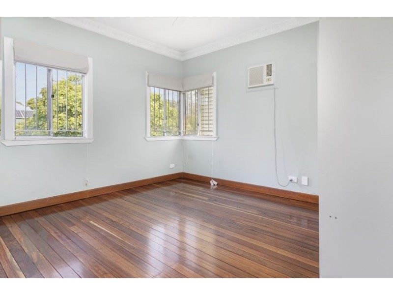 21 Webb St, Stafford QLD 4053