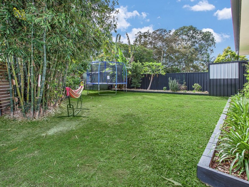 2 Redgrave St, Stafford Heights QLD 4053