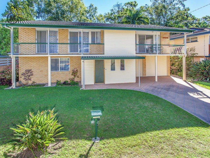 28 Redgrave St, Stafford Heights QLD 4053