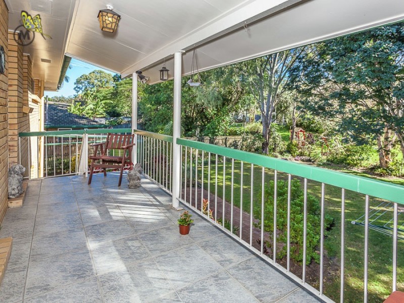 28 Redgrave St, Stafford Heights QLD 4053