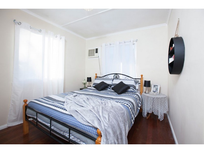 8 Trevor Street, Keperra QLD 4054