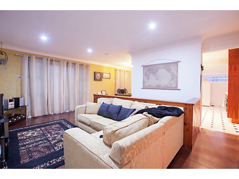 8 Trevor Street, Keperra QLD 4054