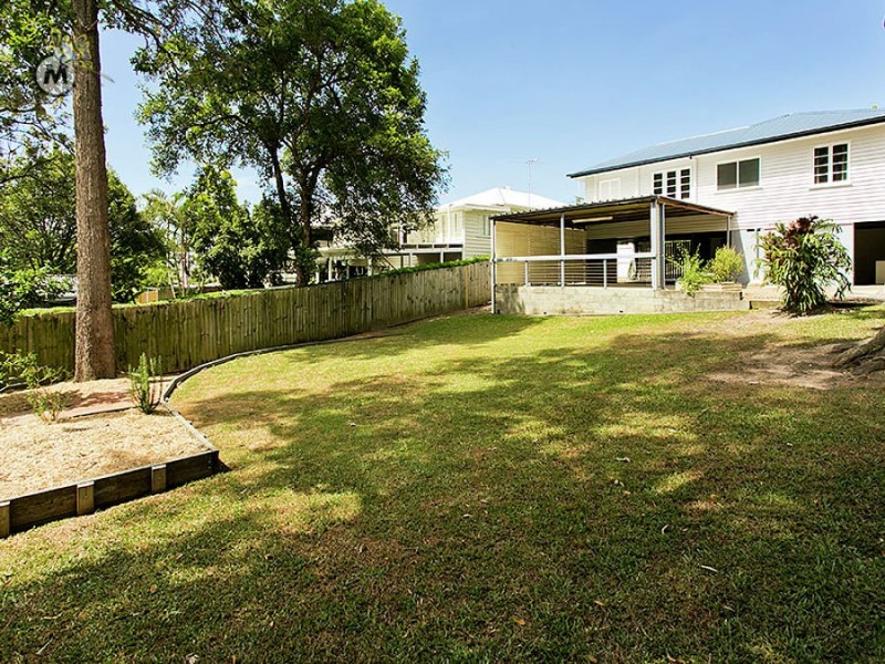 94 Barton St, Everton Park QLD 4053