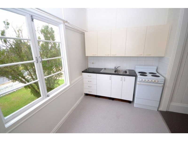 2/1 Rourke St, Everton Park QLD 4053