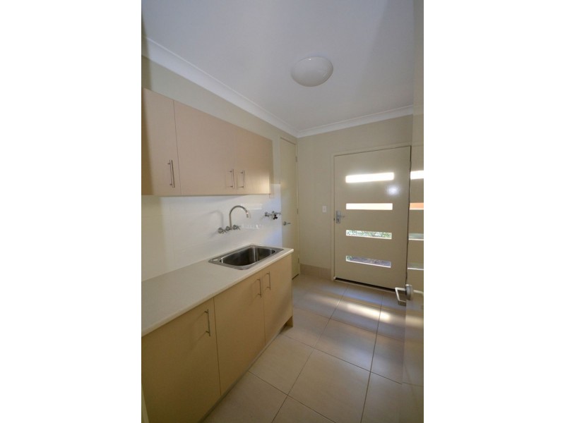 76 Petrie Crescent, Aspley QLD 4034