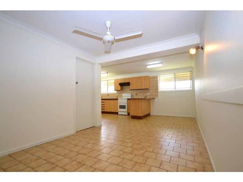 1 Chevalier Street, Mcdowall QLD 4053